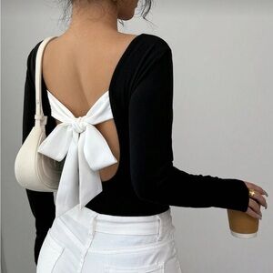 Long Sleeve Top w/Bow Detail